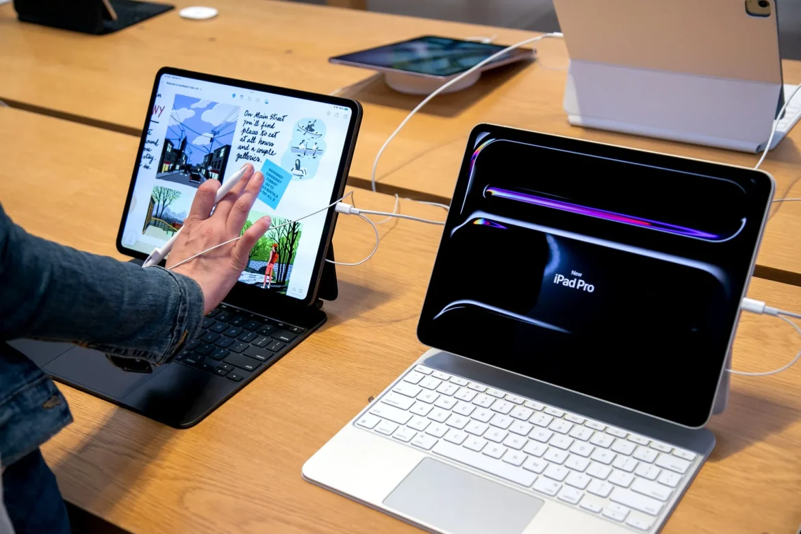 Dotykowy MacBook Pro z OLED – premiera do 2027 r.
