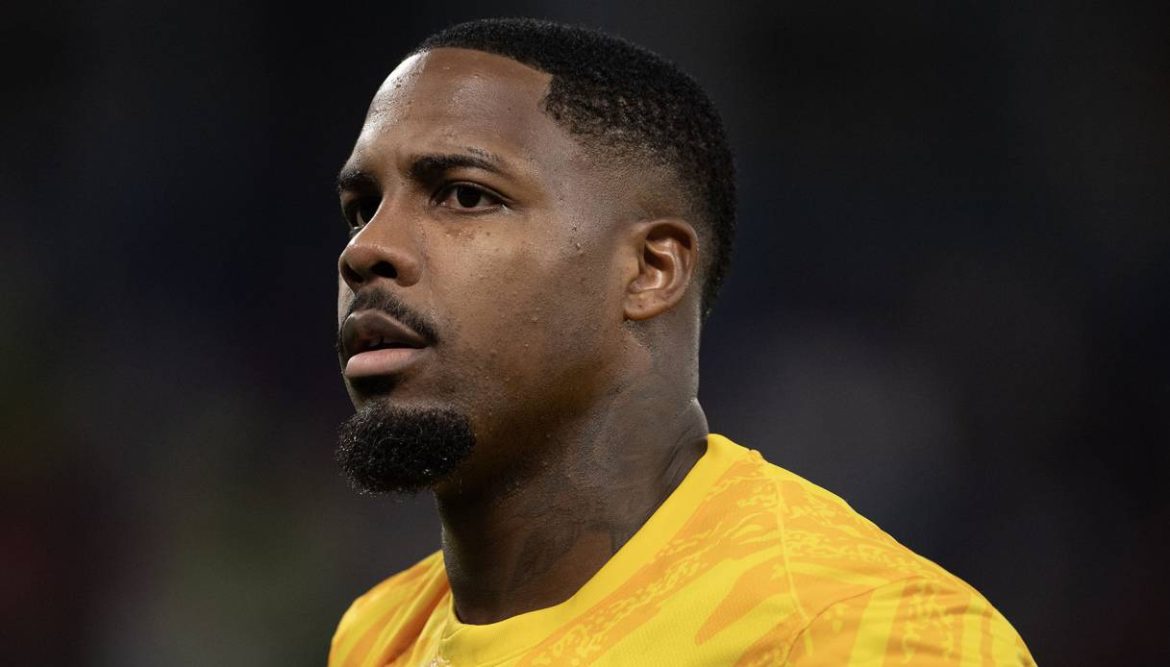 Bayern chce Maignana jako następcę Neuera