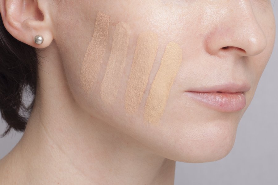 Dobór podkładu krok po kroku: odcień, undertone i domowy test, który działa