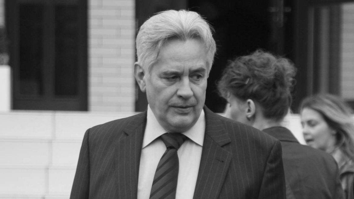 Nie żyje aktor Mirosław Krawczyk (72). Kim był, gdzie grał i za co zapamiętał go Teatr Wybrzeże