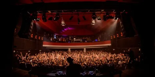 Dzień Kobiet w Warszawie 2026: koncerty, spektakle i eventy z adresami i cenami