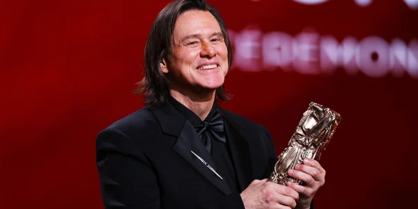 Jim Carrey na gali César w Paryżu: dlaczego wszyscy mówią o jego nowym wyglądzie