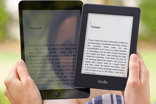 Pomysły na prezenty na Dzień Kobiet 2026 w Polsce zamiast banalnego bukietu