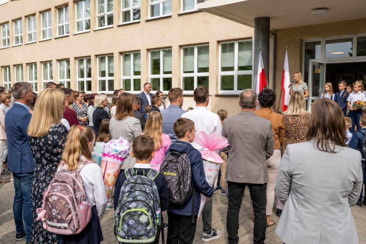 Rok szkolny 2026/2027 w Polsce: kiedy się zacznie i jakie zmiany czekają uczniów?