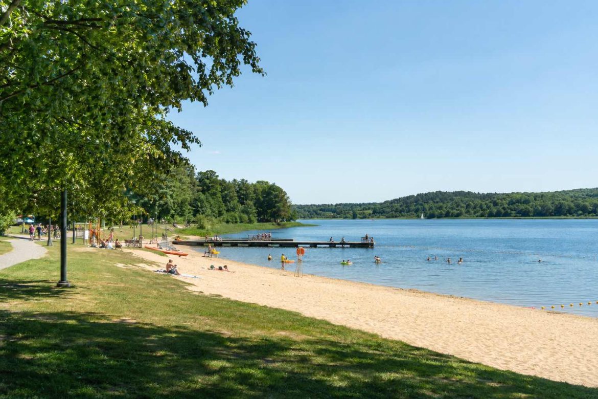 Kąpieliska Lublin 2026: lista miejsc nad wodą, plaże i bezpieczne jeziora w okolicy